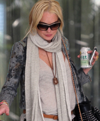 Lindsay Lohan With A Pink Small Prada Saffiano Bag
