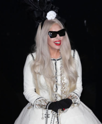 Lady Gaga – Special Chanel Handbag